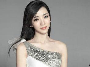 主持人王小y个人资料,揭秘主持界璀璨新星背后的故事