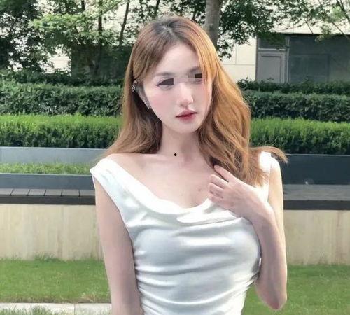 女网红王,揭秘女网红的崛起之路与影响力”